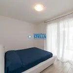 아파트 Vi